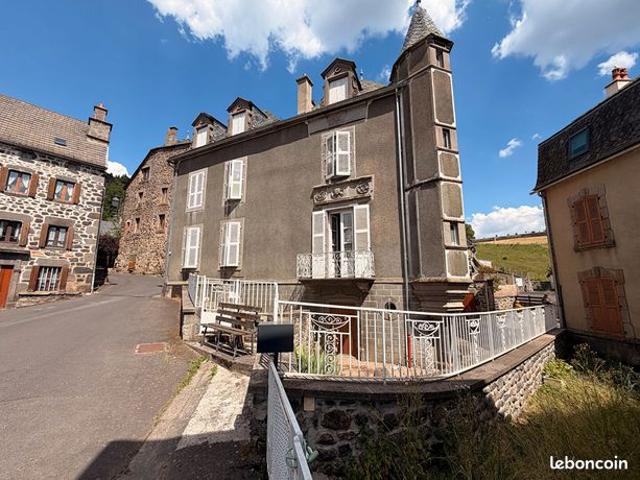Maison 7 pièces 175 m²
