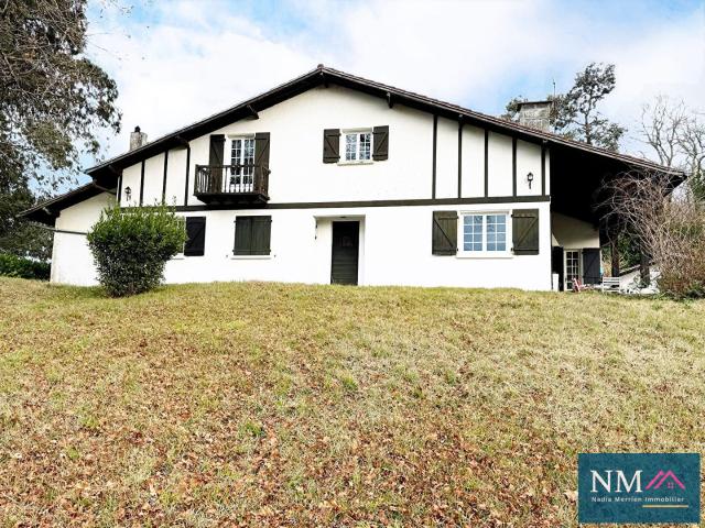 Maison 7 pièces 175 m²