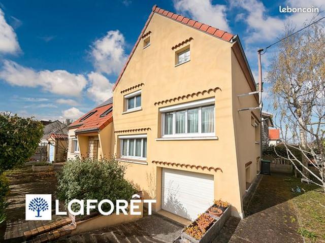 Maison 7 pièces 175 m²