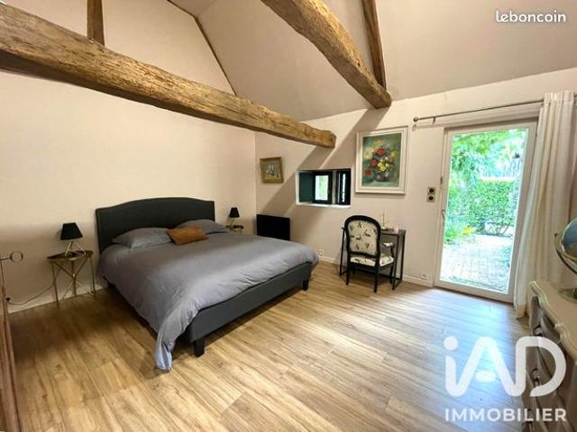 Maison 7 pièces 176 m²