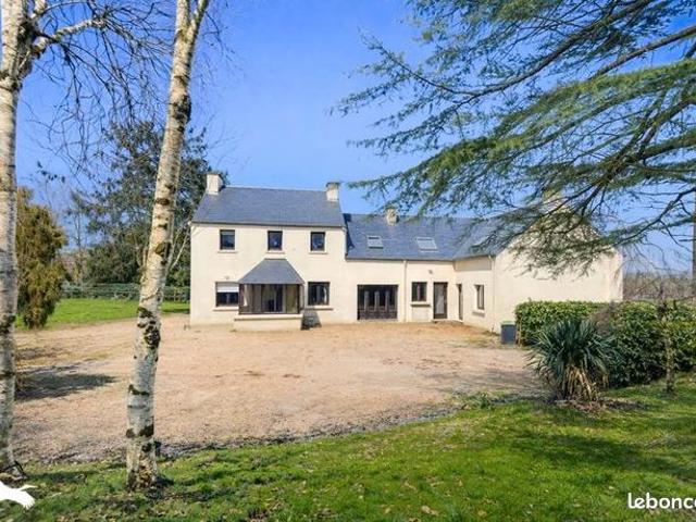 Maison 7 pièces 176 m²
