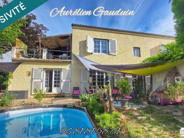 Maison 7 pièces 176 m²