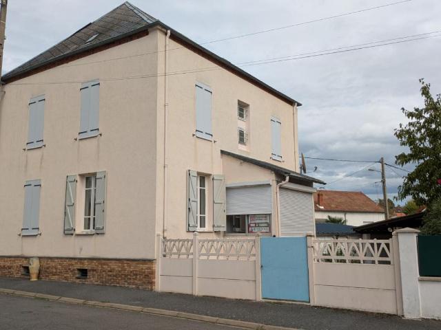 Maison 7 pièces 176 m²