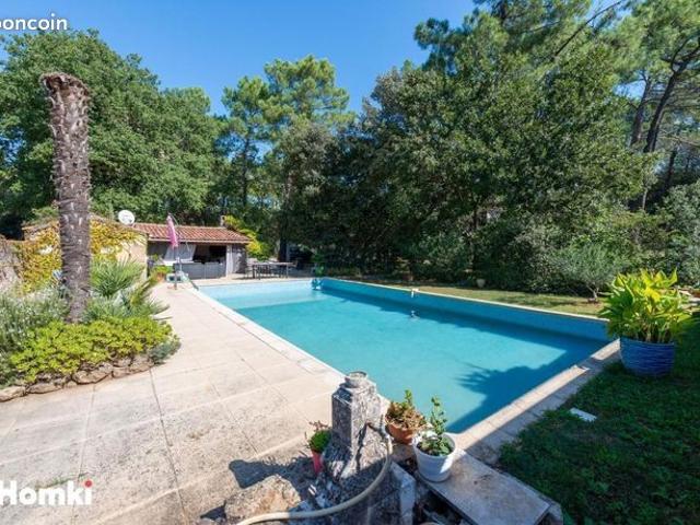 Maison 7 pièces 176 m²