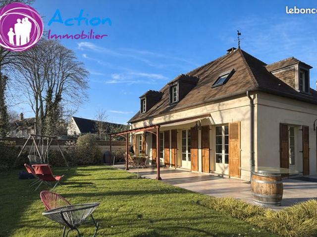 Maison 7 pièces 176 m²