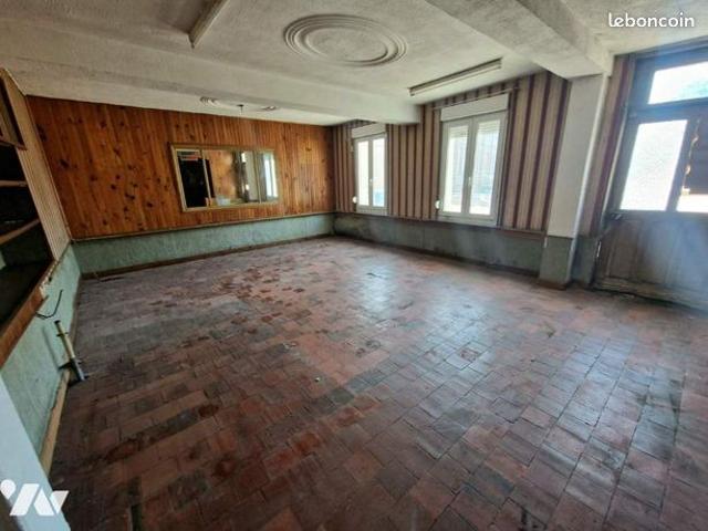 Maison 7 pièces 176 m²