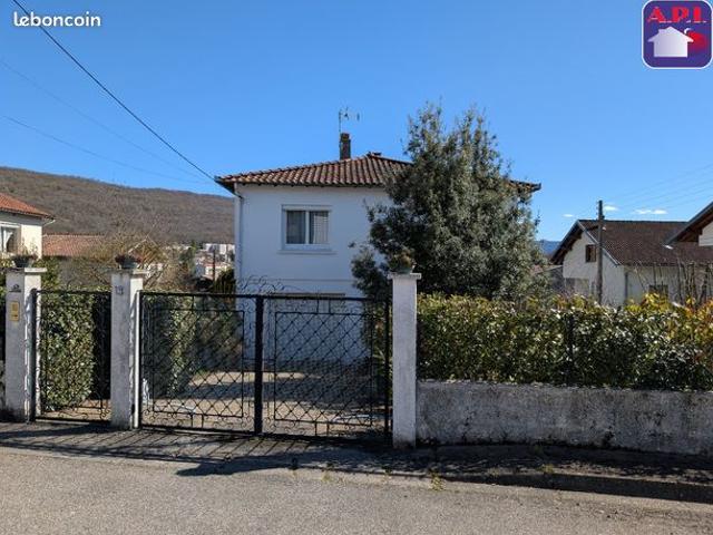 Maison 7 pièces 176 m²