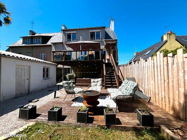 Maison 7 pièces 176 m²