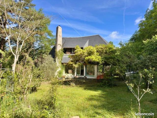 Maison 7 pièces 176 m²