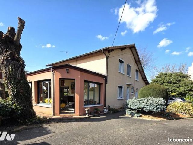 Maison 7 pièces 176 m²