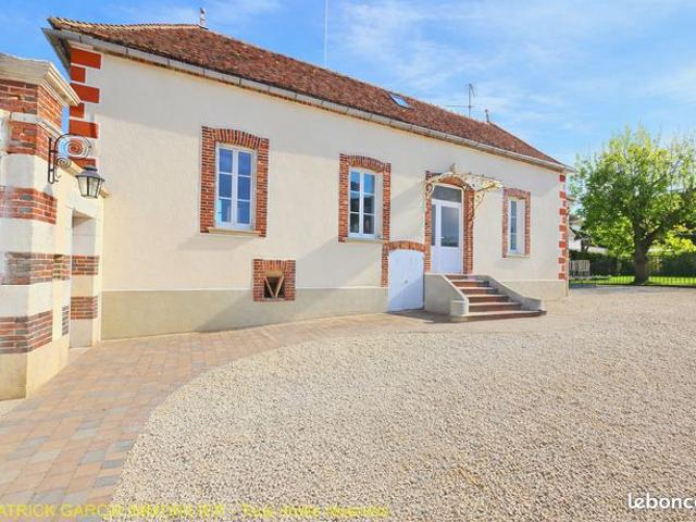Maison 7 pièces 176 m²