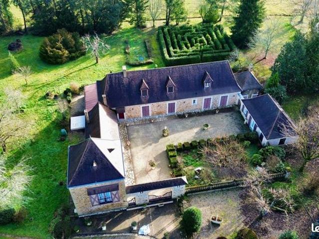 Maison 7 pièces 176 m²