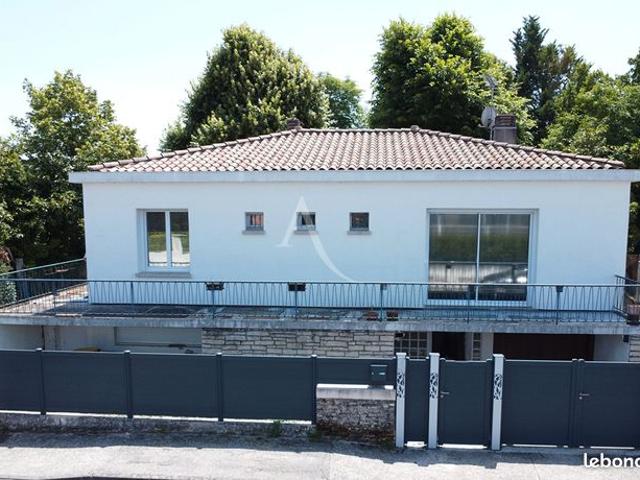 Maison 7 pièces 176 m²