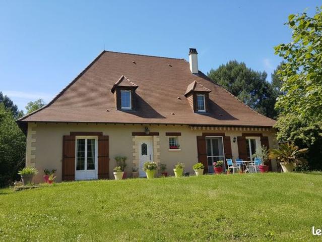 Maison 7 pièces 176 m²
