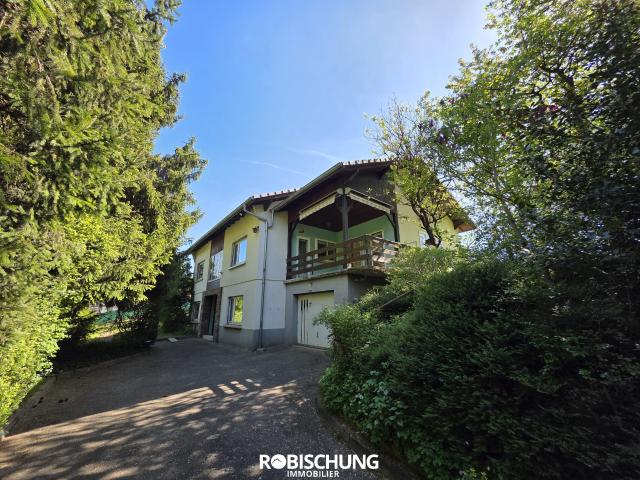 Maison 7 pièces 176 m²