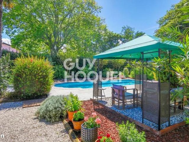 Maison 7 pièces 176 m²