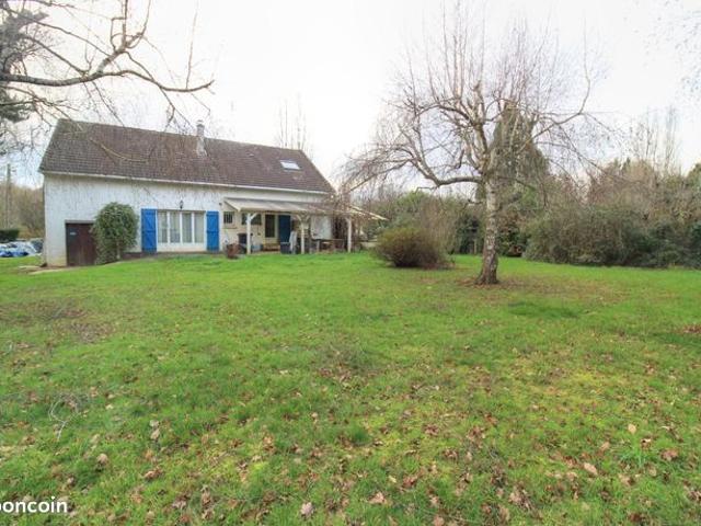 Maison 7 pièces 176 m²