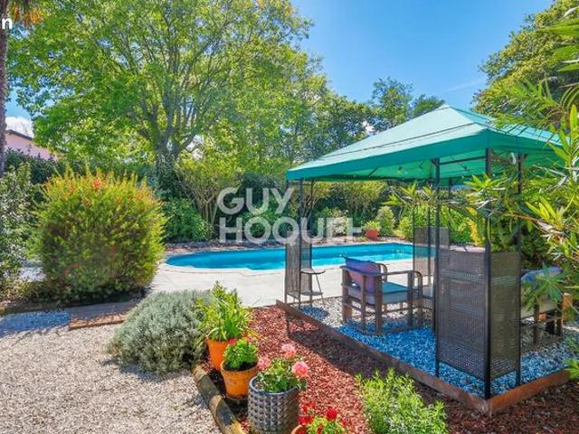 Maison 7 pièces 176 m²