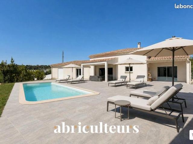 Maison 7 pièces 176 m²