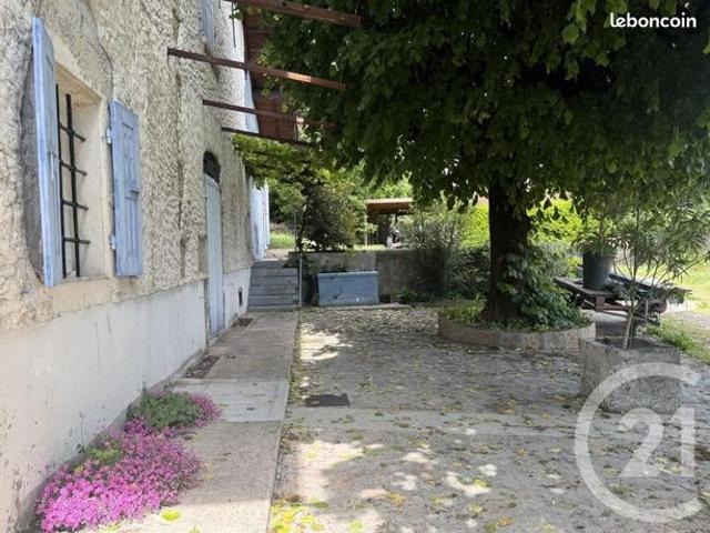 Maison 7 pièces 176 m²