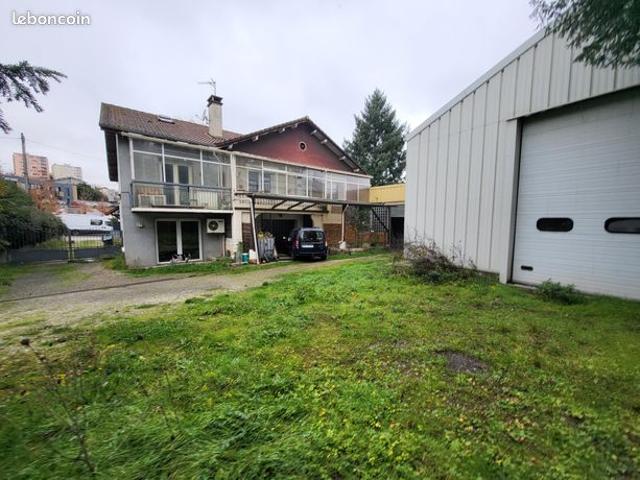 Maison 7 pièces 176 m²