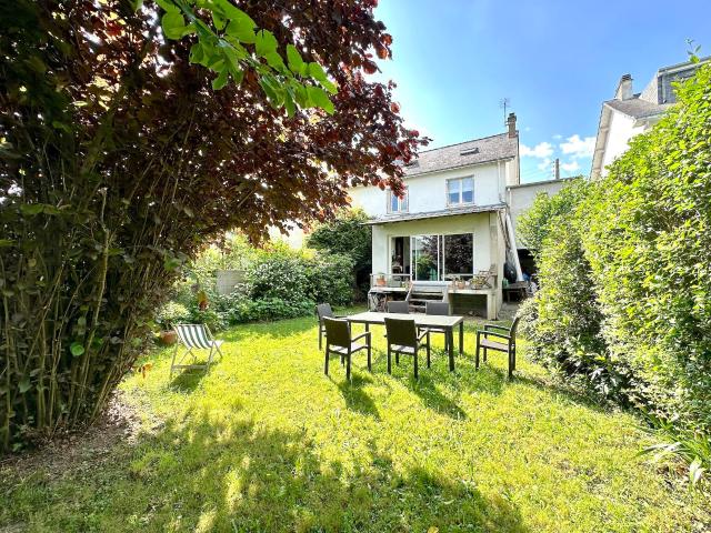Maison 7 pièces 176 m²