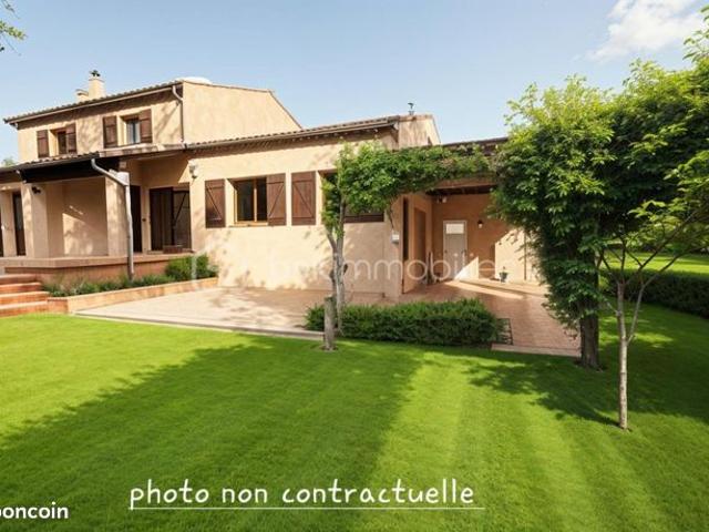 Maison 7 pièces 176 m²