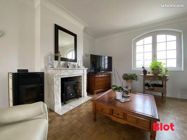 Maison 7 pièces 176 m²
