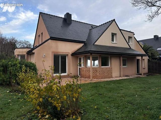 Maison 7 pièces 176 m²