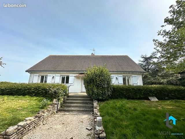 Maison 7 pièces 177 m²
