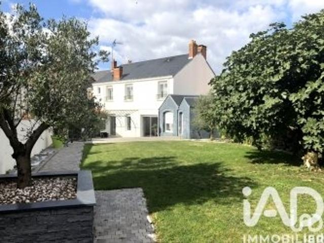 Maison 7 pièces 177 m²