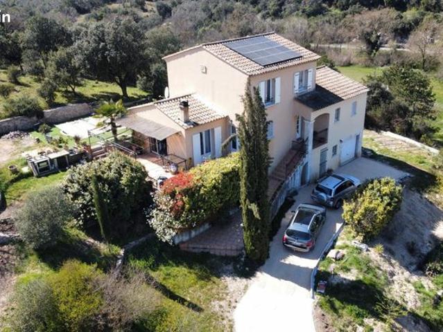 Maison 7 pièces 177 m²
