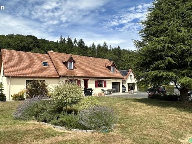 Maison 7 pièces 177 m²