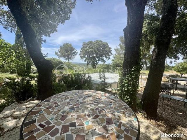 Maison 7 pièces 177 m²