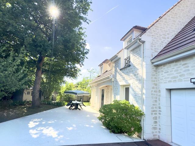 Maison 7 pièces 177 m²
