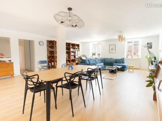 Maison 7 pièces 184 m²