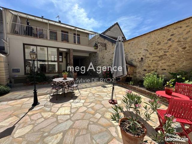 Maison 7 pièces 177 m²