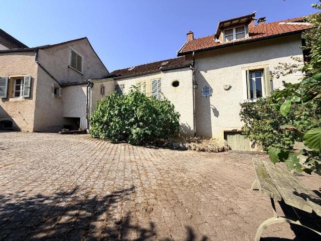 Maison 7 pièces 177 m²