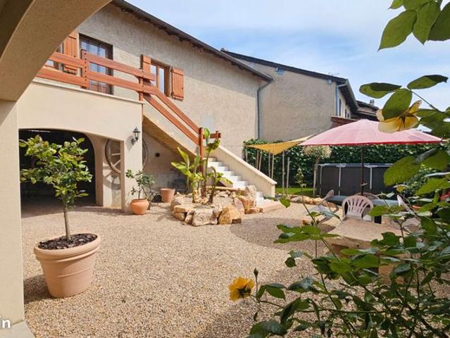 Maison 7 pièces 177 m²