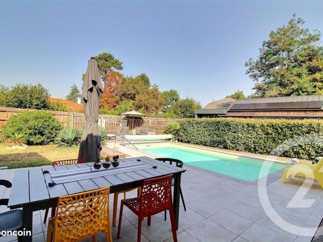 Maison 7 pièces 177 m²