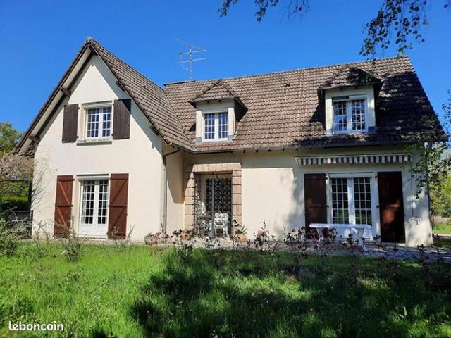 Maison 7 pièces 177 m²