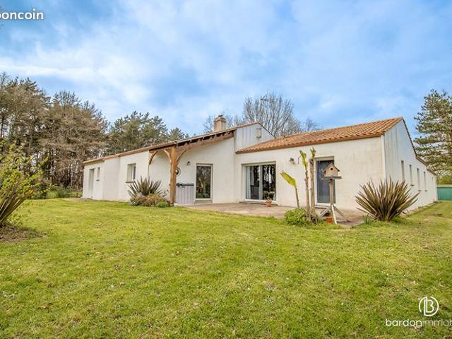 Maison 7 pièces 177 m²