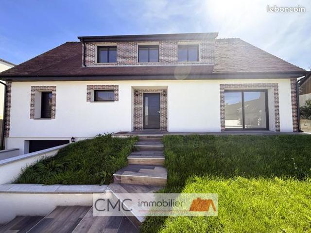 Maison 7 pièces 177 m²