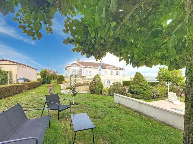 Maison 7 pièces 177 m²