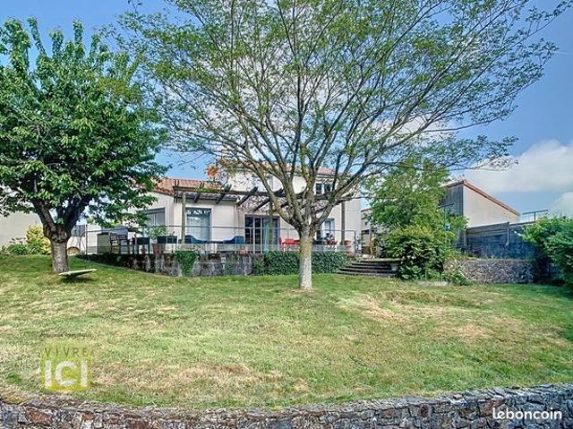 Maison 7 pièces 177 m²