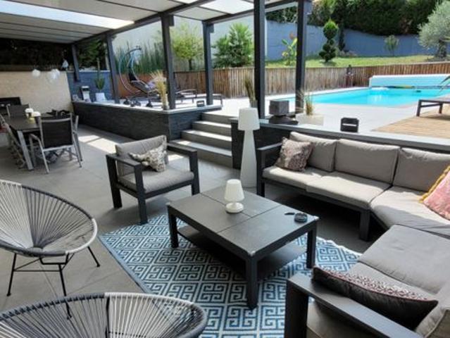 Maison 7 pièces 177 m²