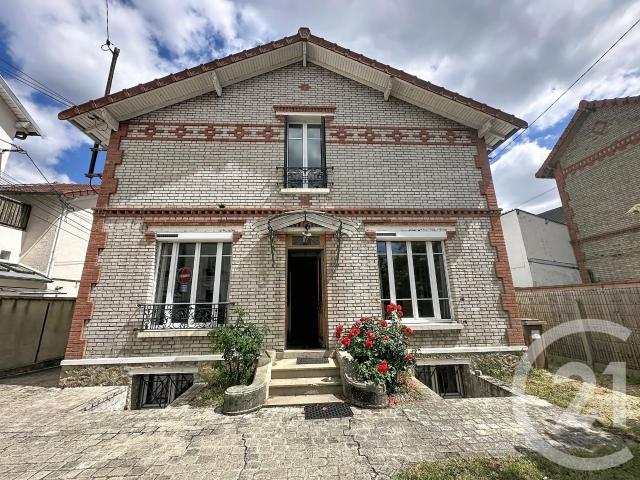Maison 7 pièces 177 m²