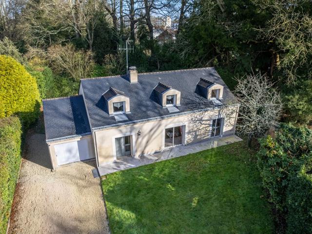 Maison 7 pièces 177 m²
