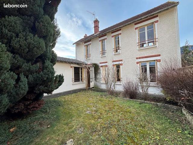 Maison 7 pièces 177 m²