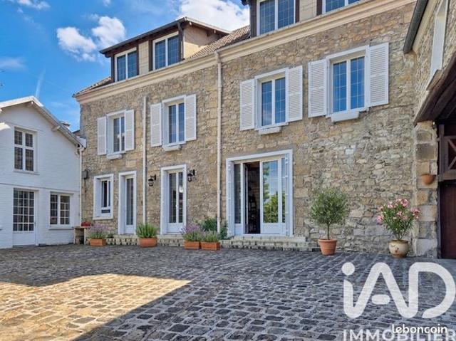 Maison 7 pièces 177 m²
